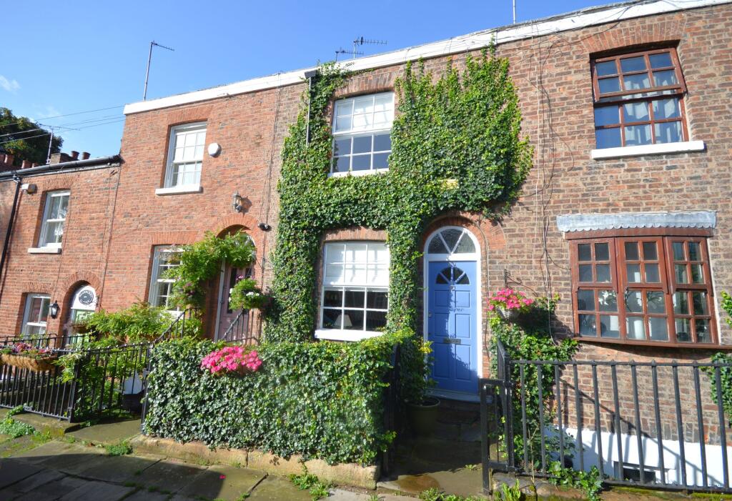 Main image of property: Vale Close, Stockport, SK4