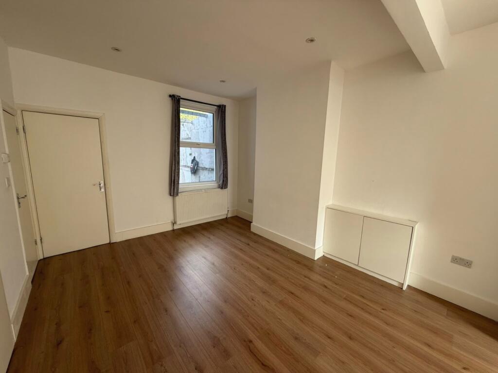 Main image of property: Lopen Road, Edmonton