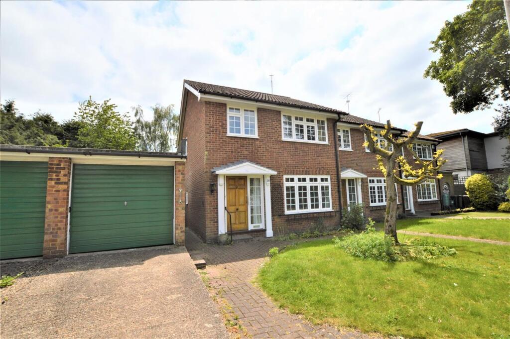 Main image of property: Raymer Close, St. Albans, AL1