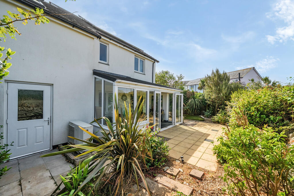 House in Truro - More