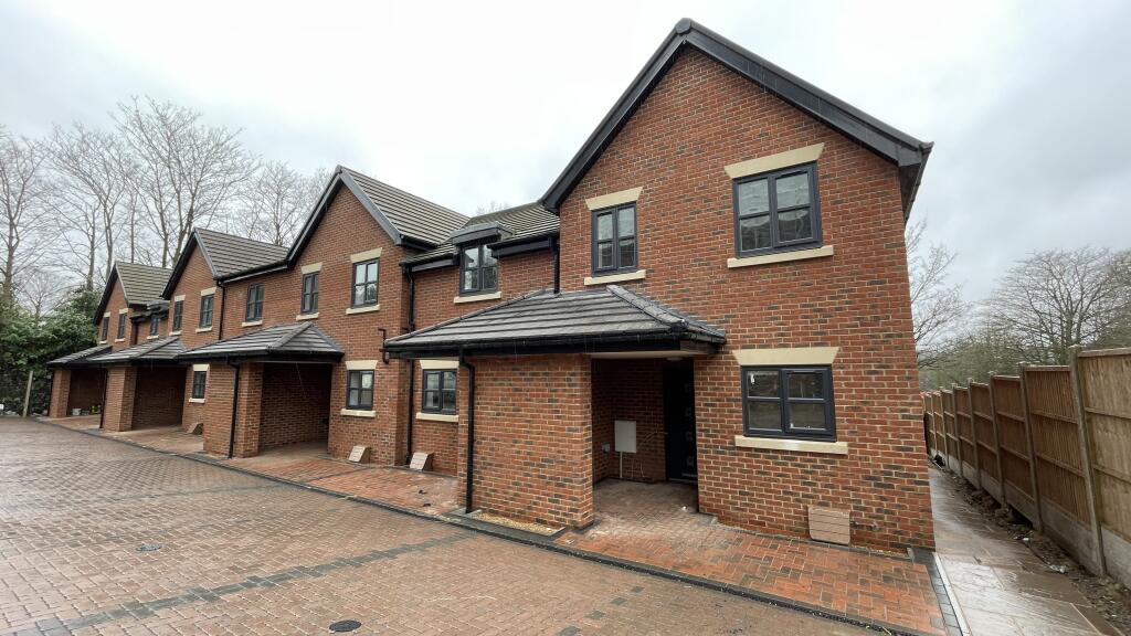 House in Rushmoor, Hampshire - More