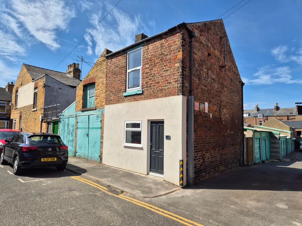 Main image of property: Durham Place, Scarborough, YO12