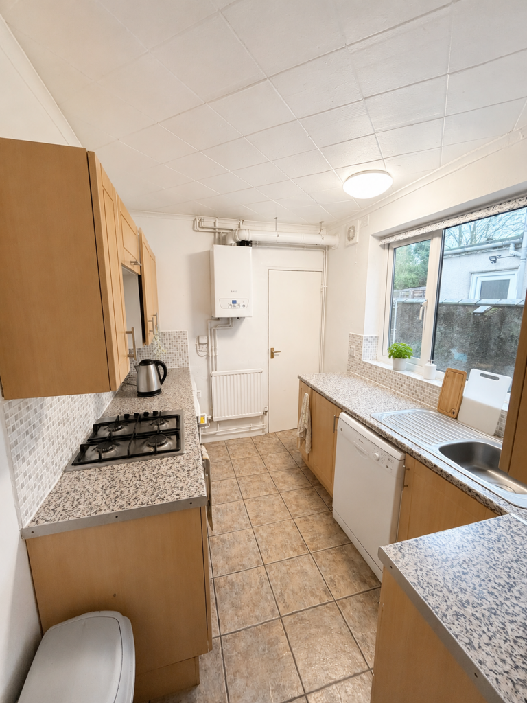 House in Leicester - View 2