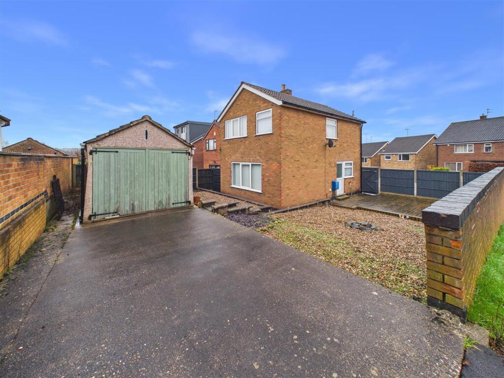 Main image of property: First Avenue, Carlton, Nottingham