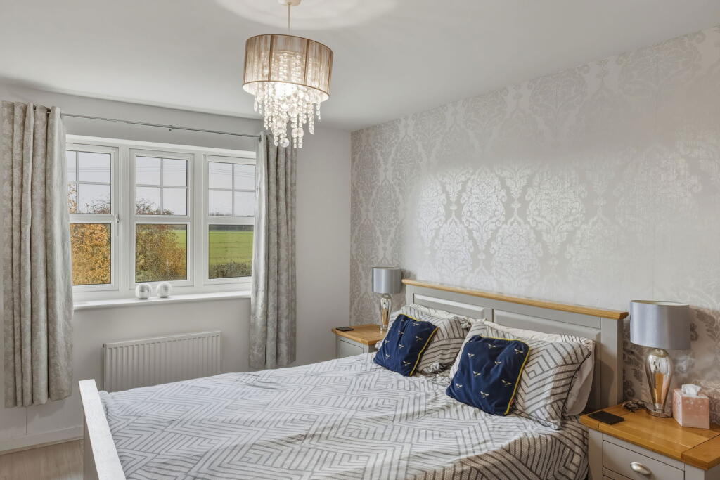 Main image of property: Arrow Way, Alcester, Bidford-on-Avon, B50 4GQ