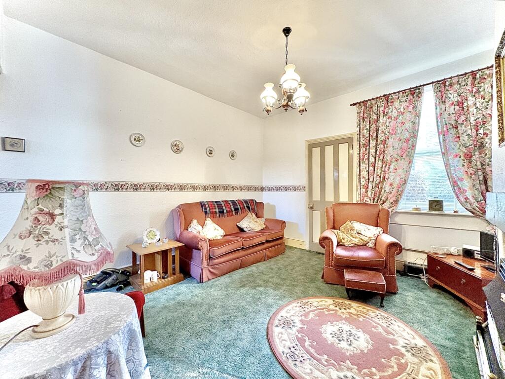 Kings Road, Sedgley, DY3 photo 4