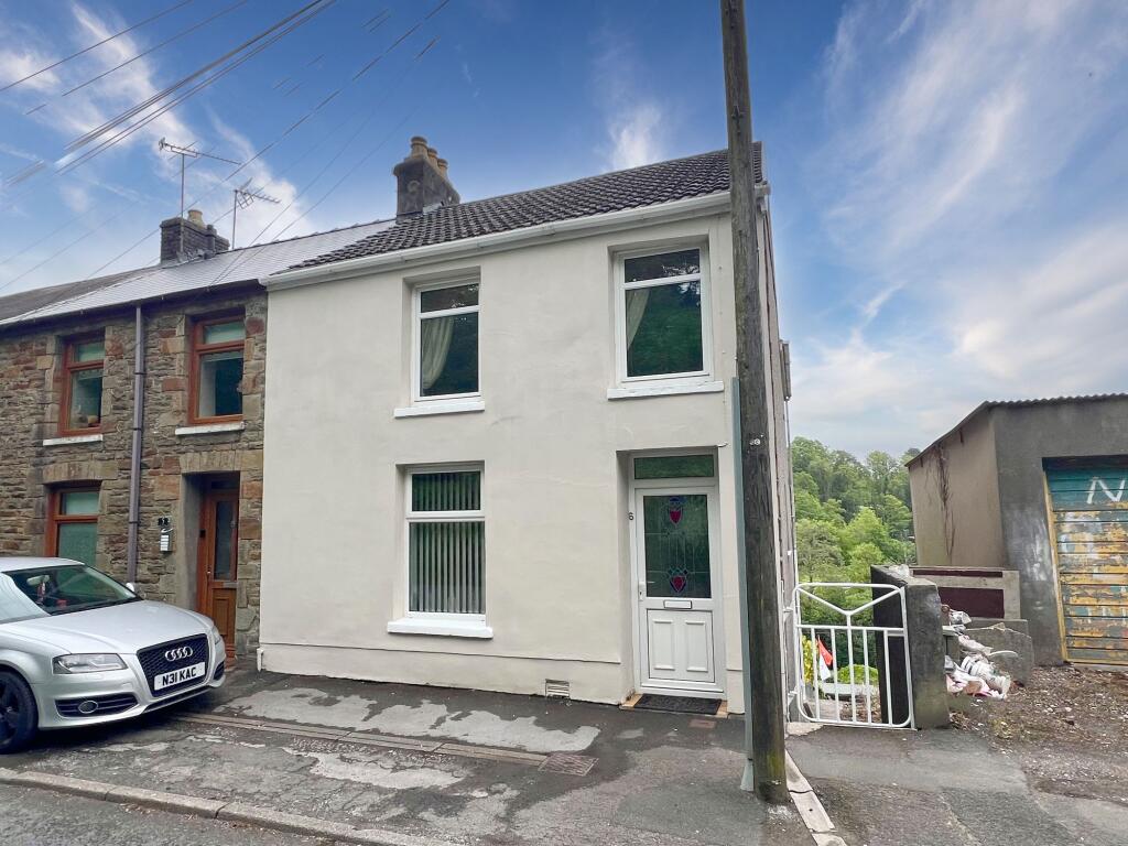 Main image of property: Box Terrace, Coytrahen, CF32