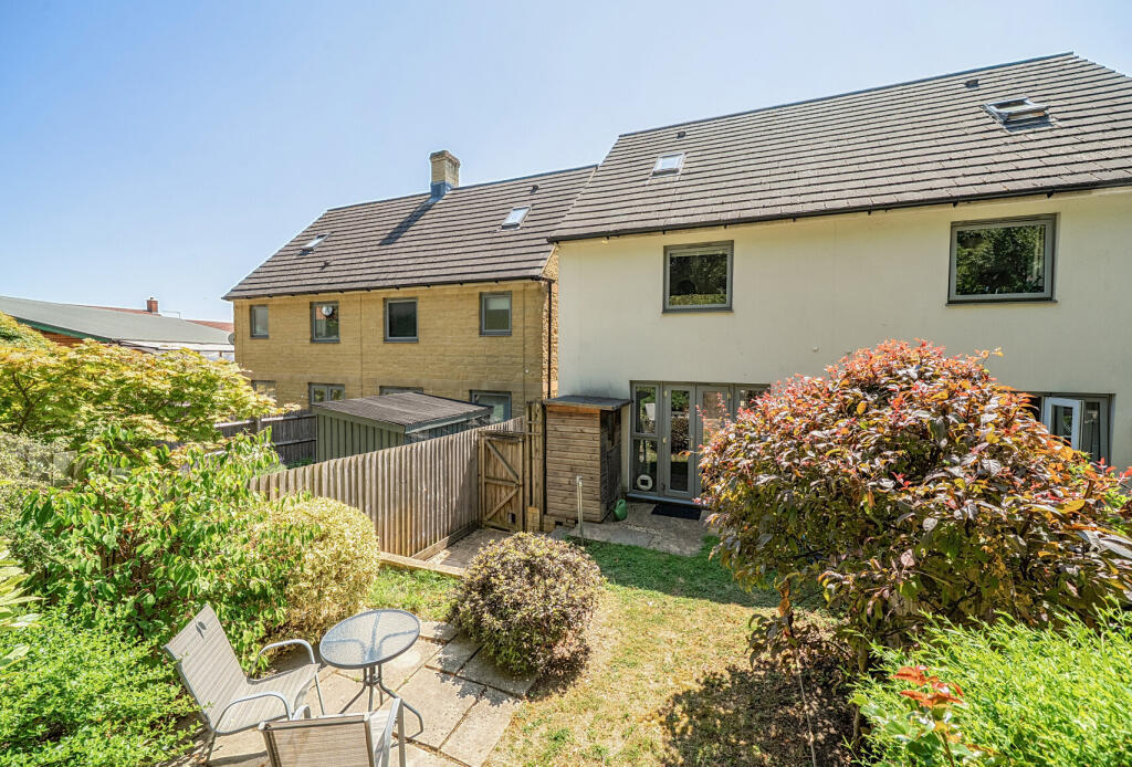 Main image of property: Graces Field, Stroud, Gloucestershire, GL5