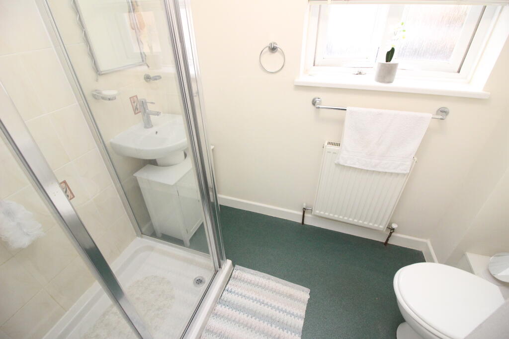 House in London - View 5