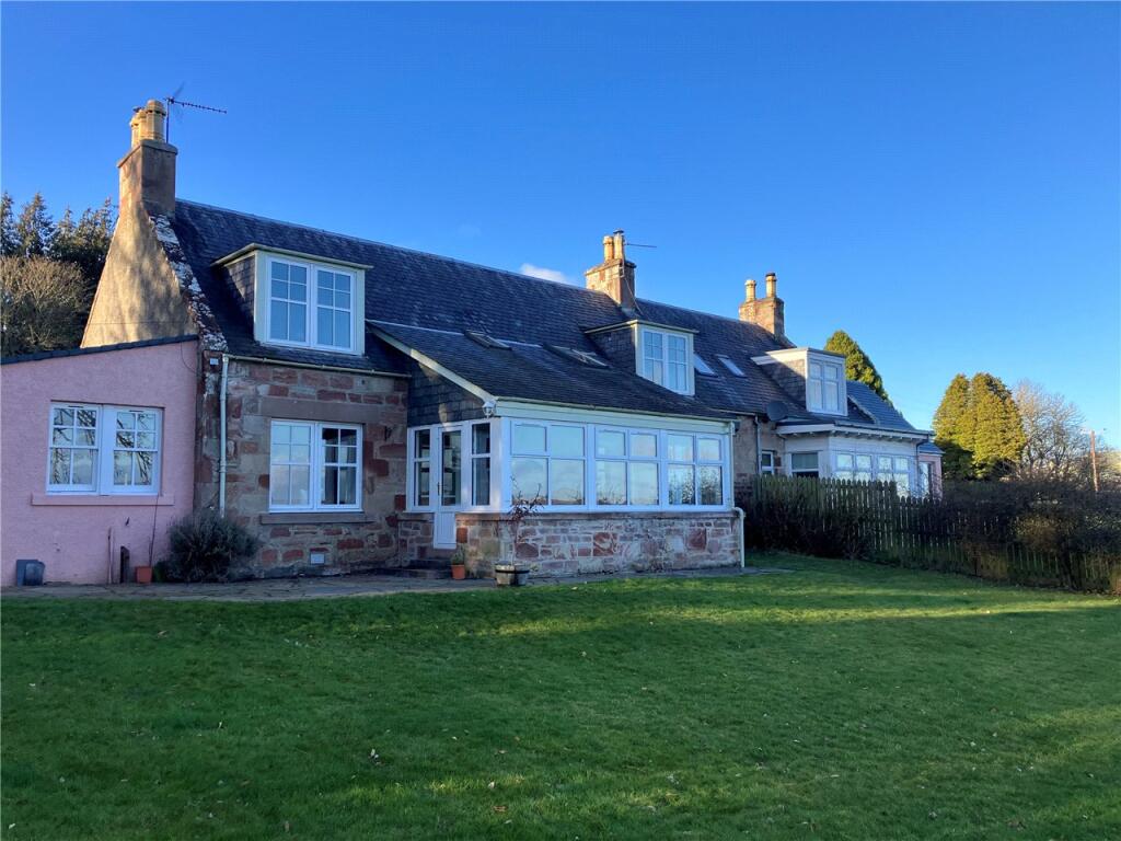 Main image of property: 4 Easter Suddie Cottages, Munlochy, Highland, IV8