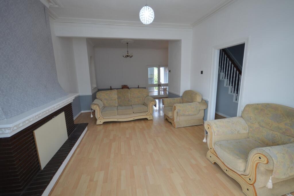 House in London - View 3