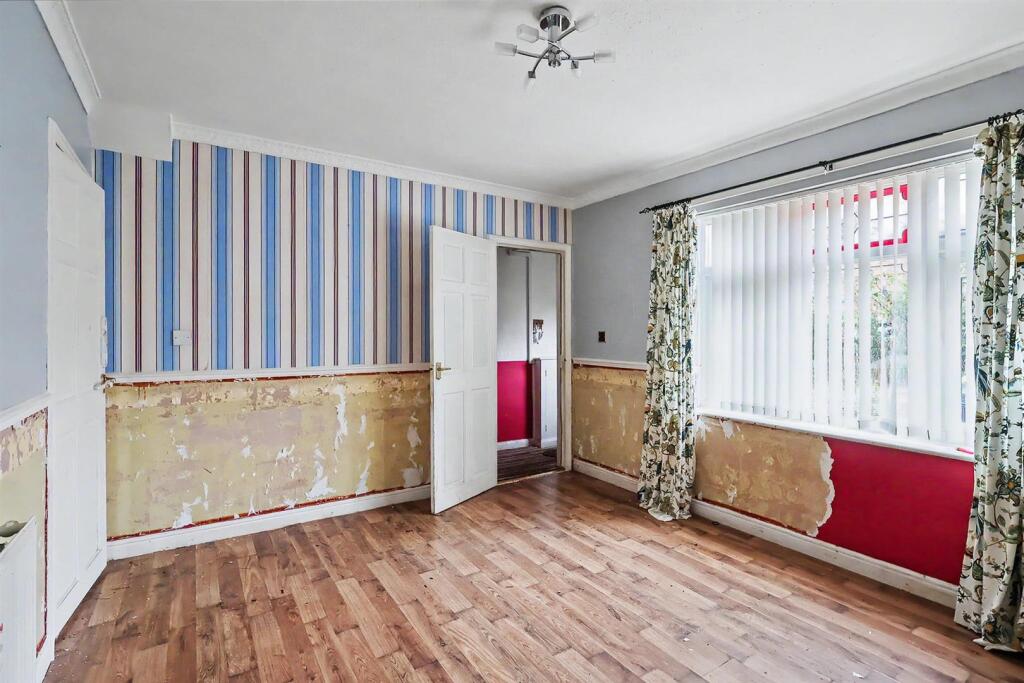 House in Nottingham, Aspley - View 3