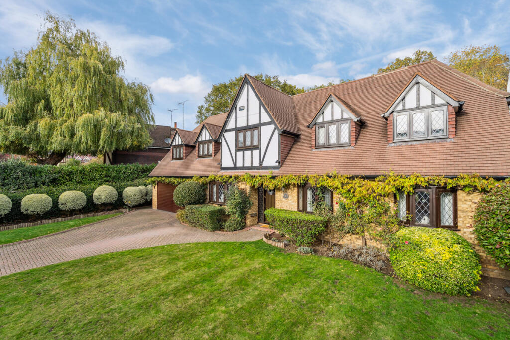 Main image of property: Howards Wood Drive, Gerrards Cross, SL9