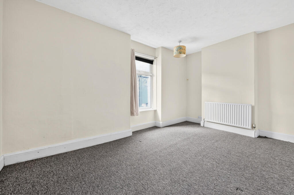 House in Cullompton - View 4