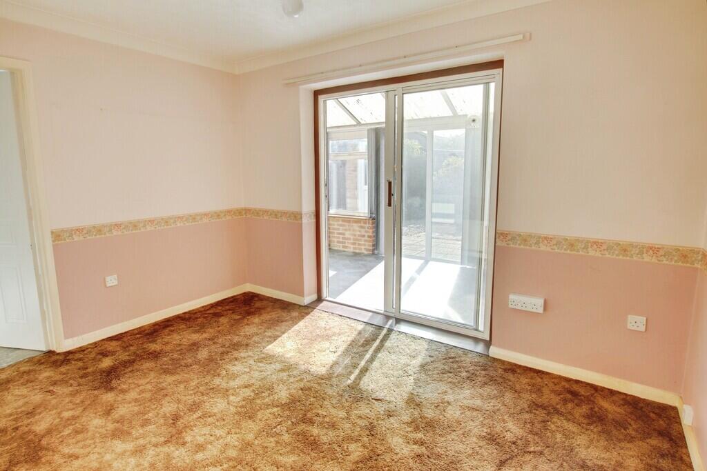 Cherrywood Avenue, March photo 4