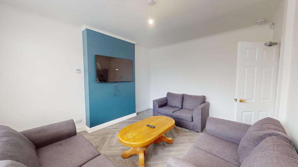 House in Nottingham, The Park - View 4