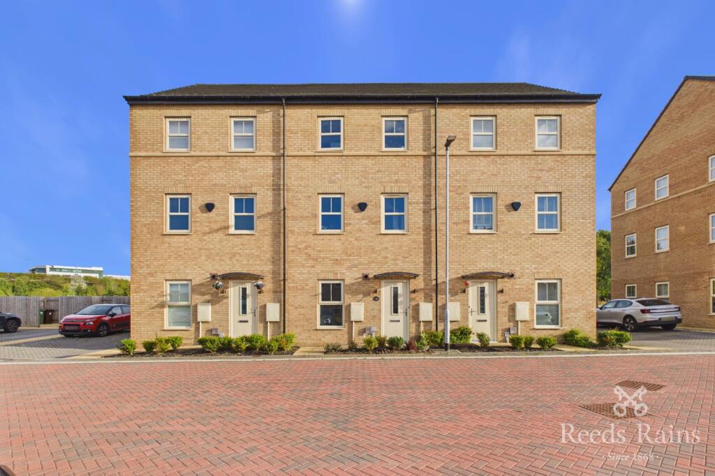 Main image of property: Huntingdon Street, Castleford, West Yorkshire, WF10