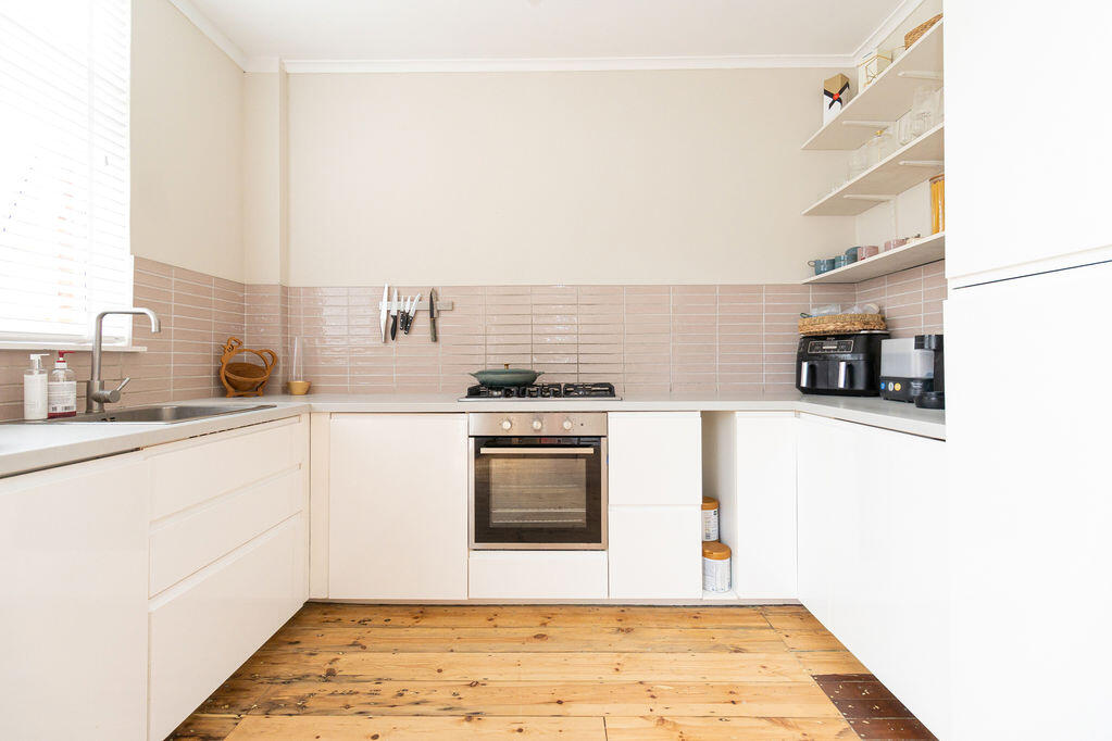 House in Portsmouth - View 5
