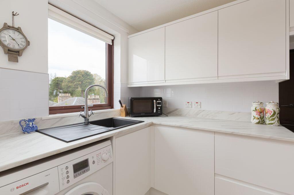24 Falcon House, 91 Morningside Road, Edinburgh, EH10 4AY photo 4