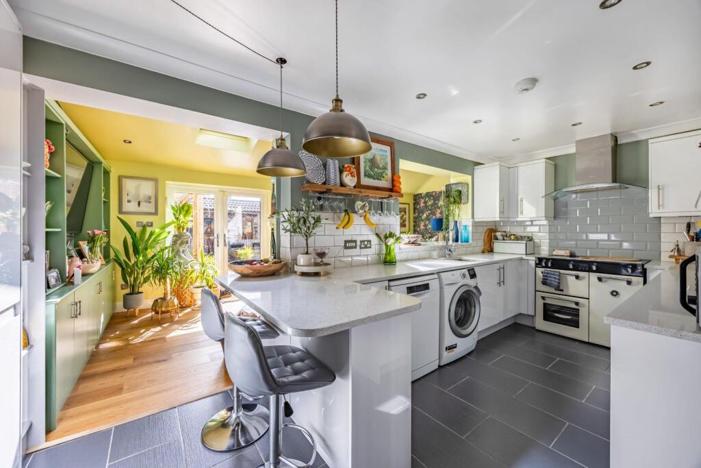Main image of property: Staunton Fields, Whitchurch , Bristol, BS14 0QD