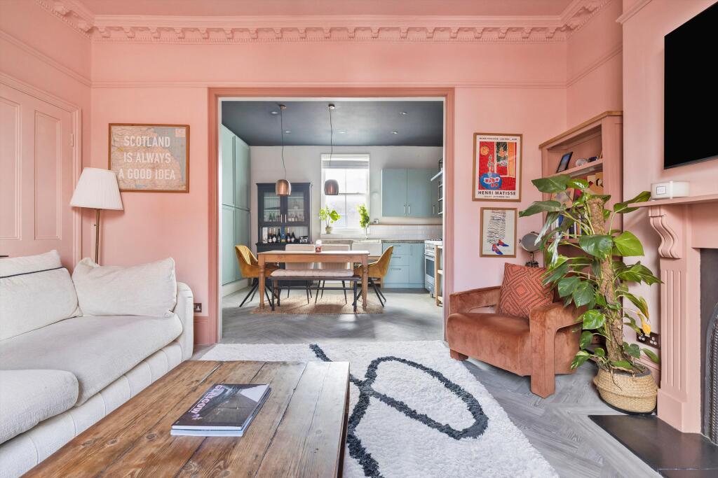 Apartment in London - View 4