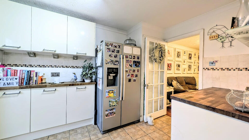 House in East Hampshire, Bordon, Whitehill - View 5