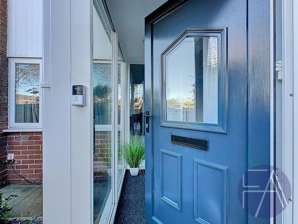 Gleneagles Drive, Southport, Merseyside, PR8 3PP photo 2
