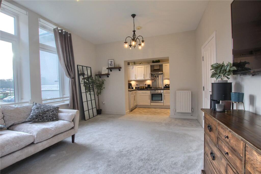 Apartment in Stockton-on-Tees - View 3