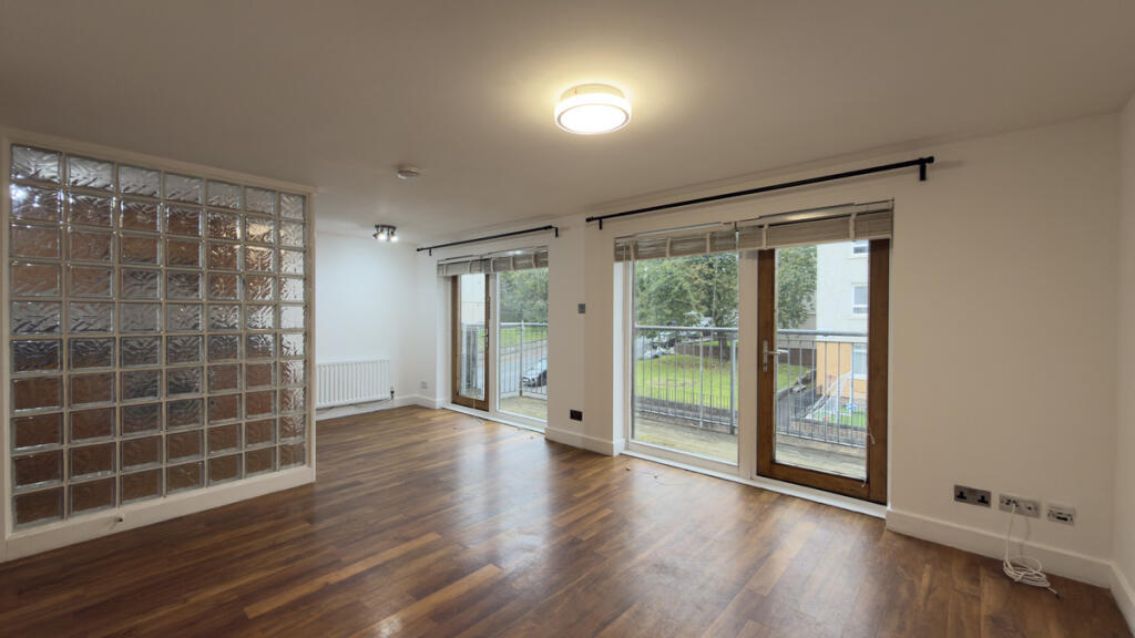 Apartment in Glasgow - View 2