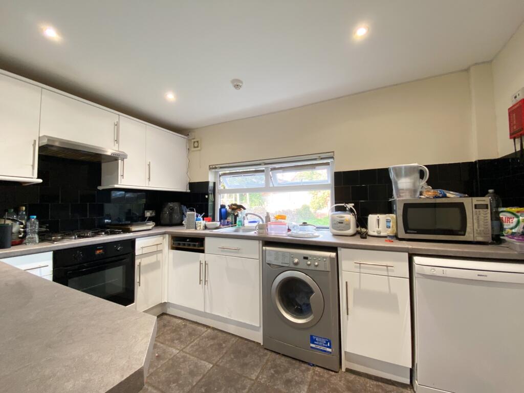 House in Cardiff, Cathays - View 2