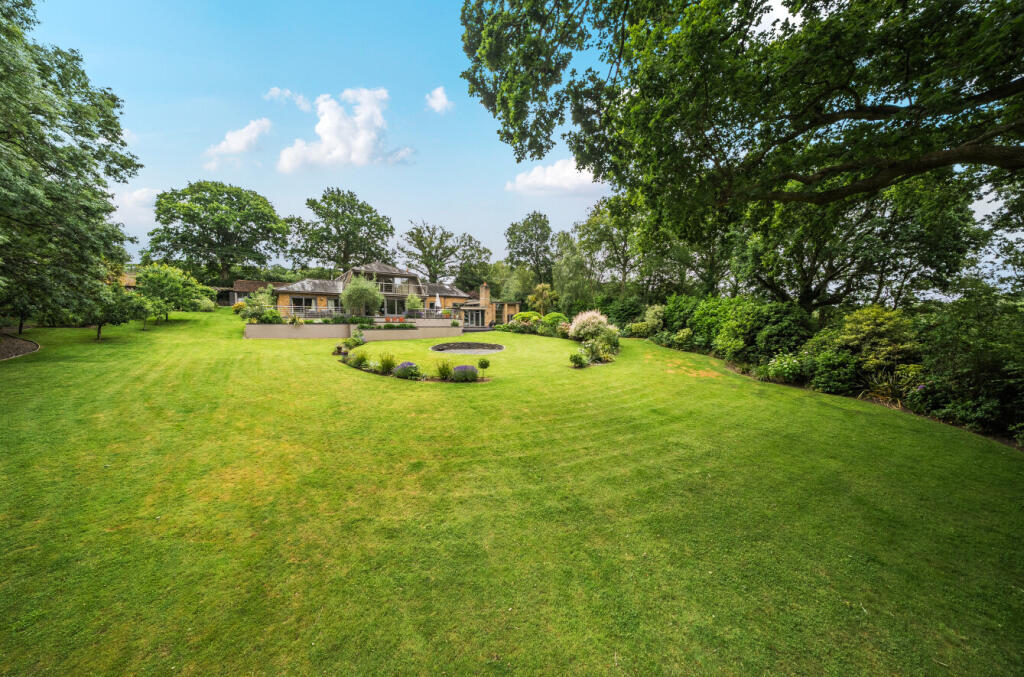 House in Winchester, Wickham - View 3