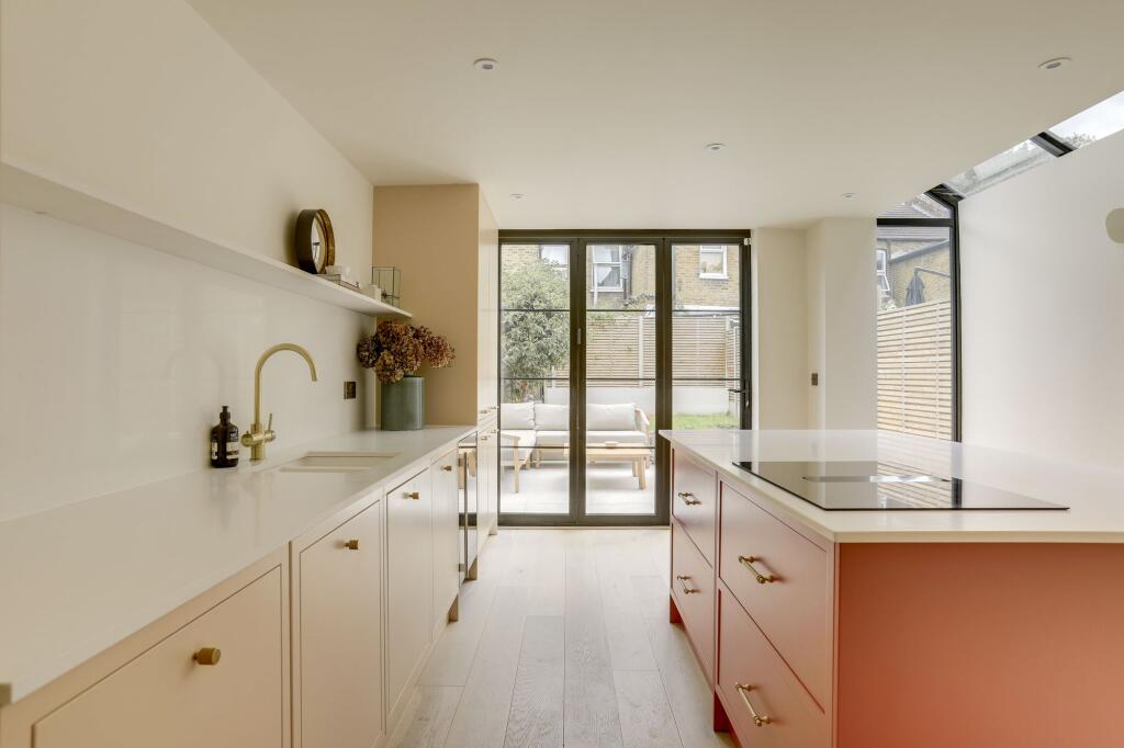 Main image of property: Leahurst Road, Hither Green, SE13