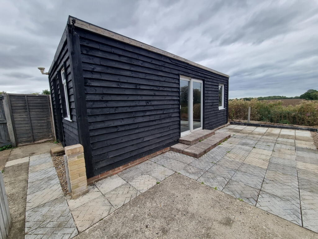 House in East Suffolk, Darsham - View 2