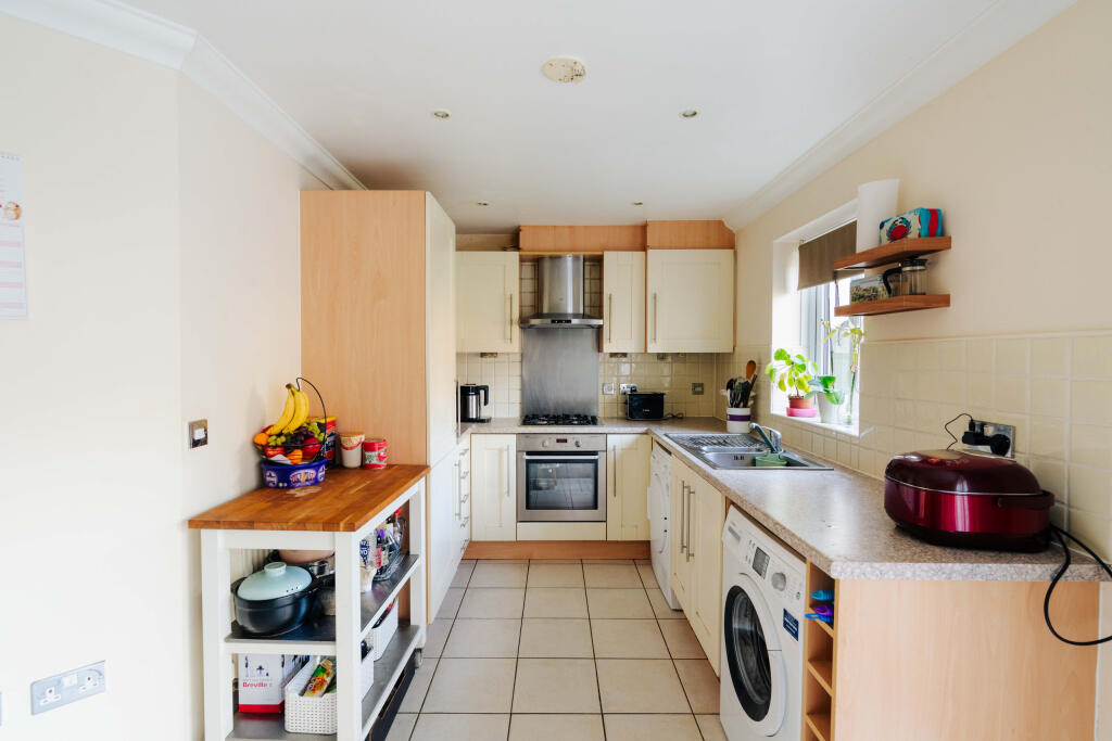 Strathearn Drive, Brentry photo 3