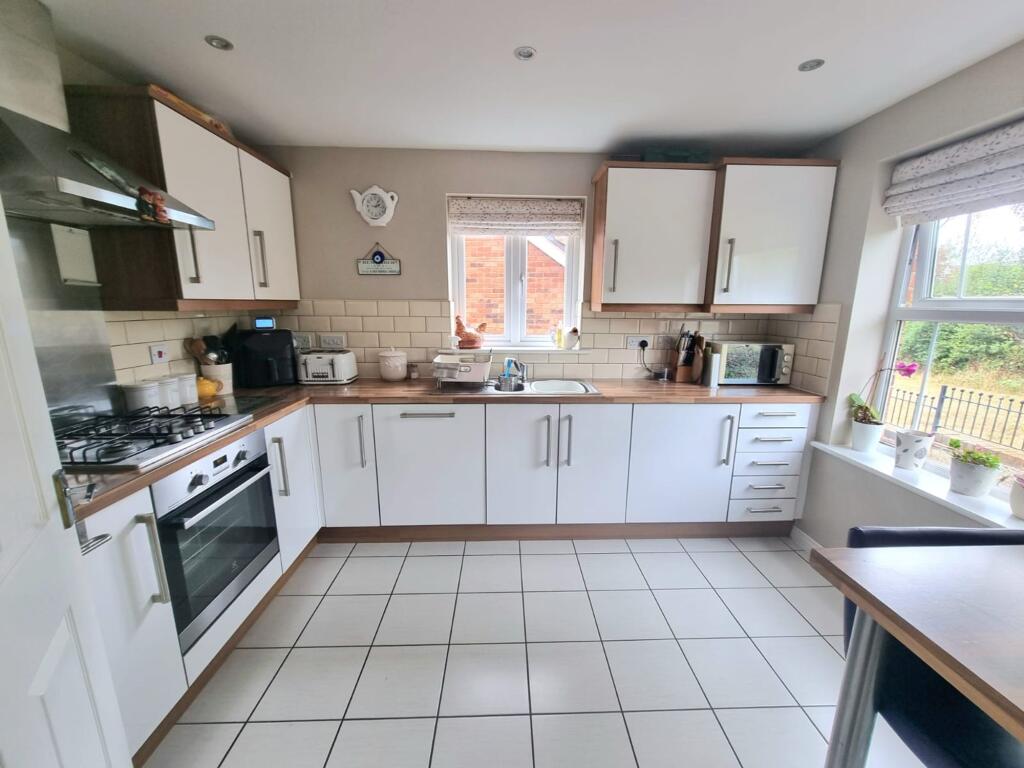 House in Coity - View 3