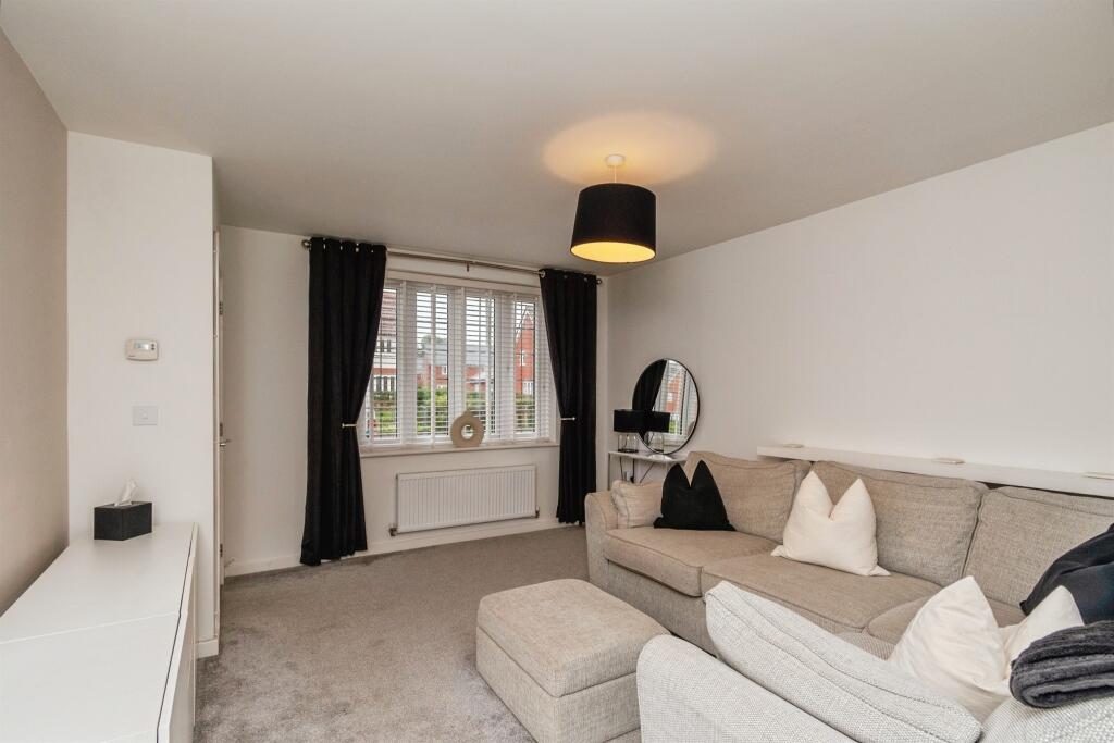House in Wolverhampton - View 5
