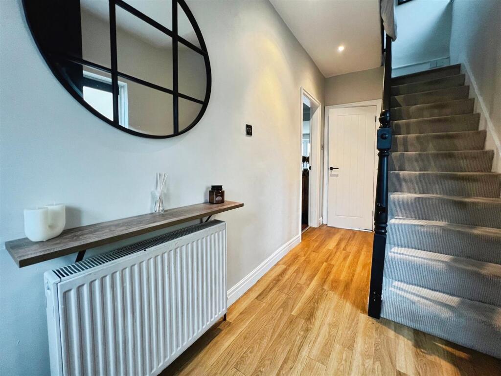 House in Bradford - View 2