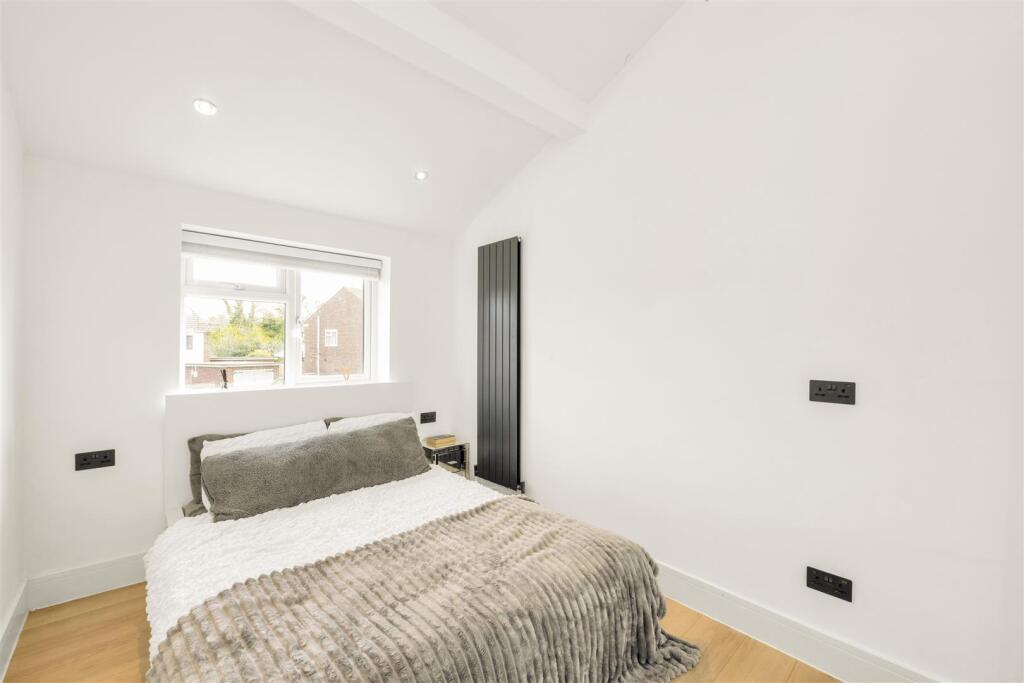 Additional image 7 of Wroxham Way, Harpenden