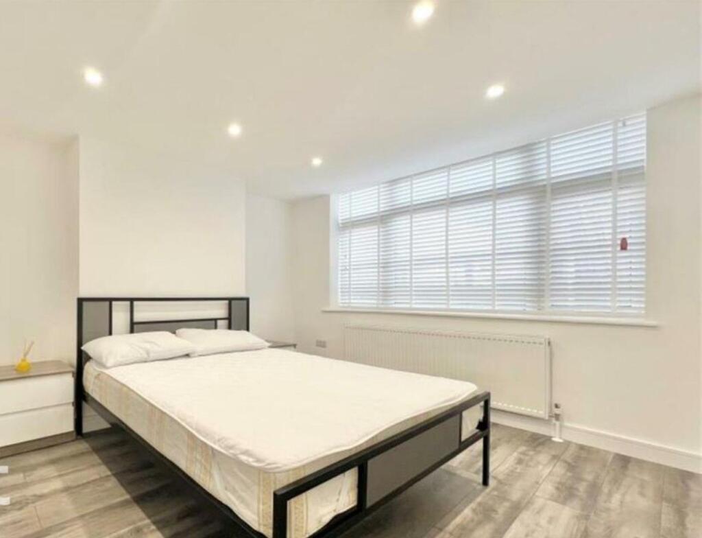 Main image of property: Ground Floor Apartment Ridgway Road, Luton
