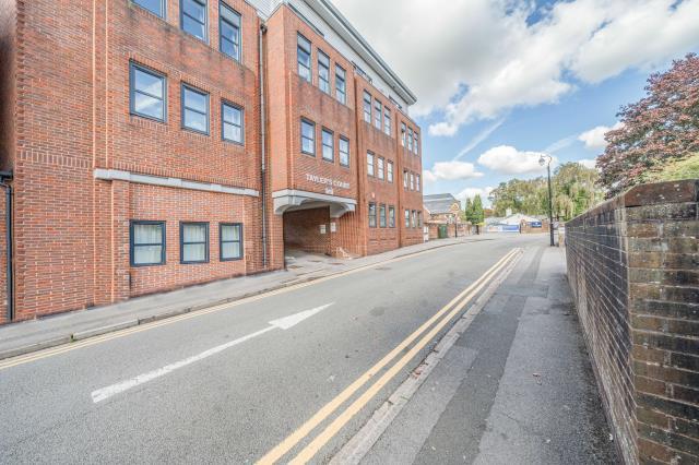 Apartment in Newbury, Speenhamland