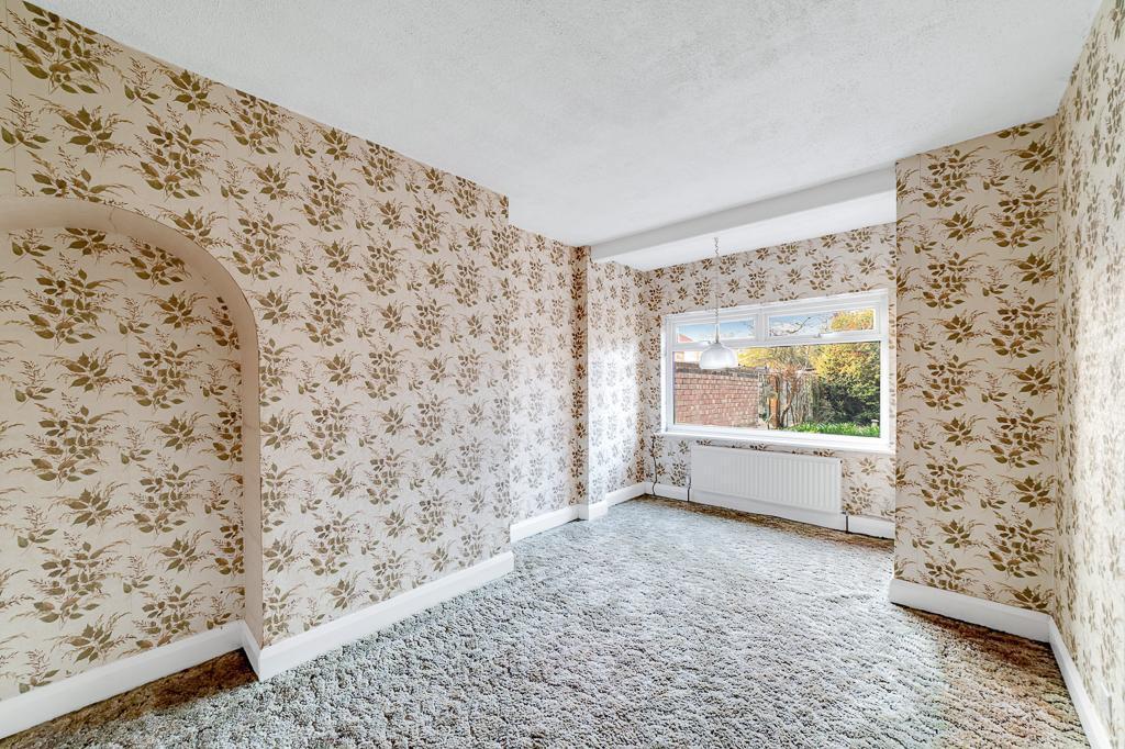 Mayfield Gardens, Hanwell, London, W7 3RD photo 3