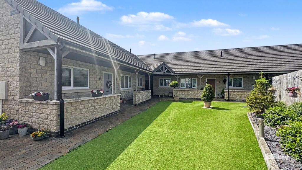 Main image of property: Dalestorth Road, Sutton-In-Ashfield, NG17