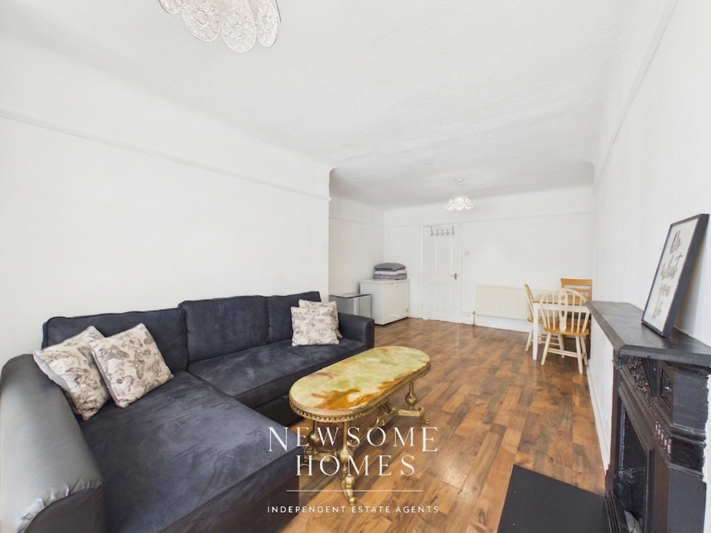 Victoria Road, Bagillt - View 3
