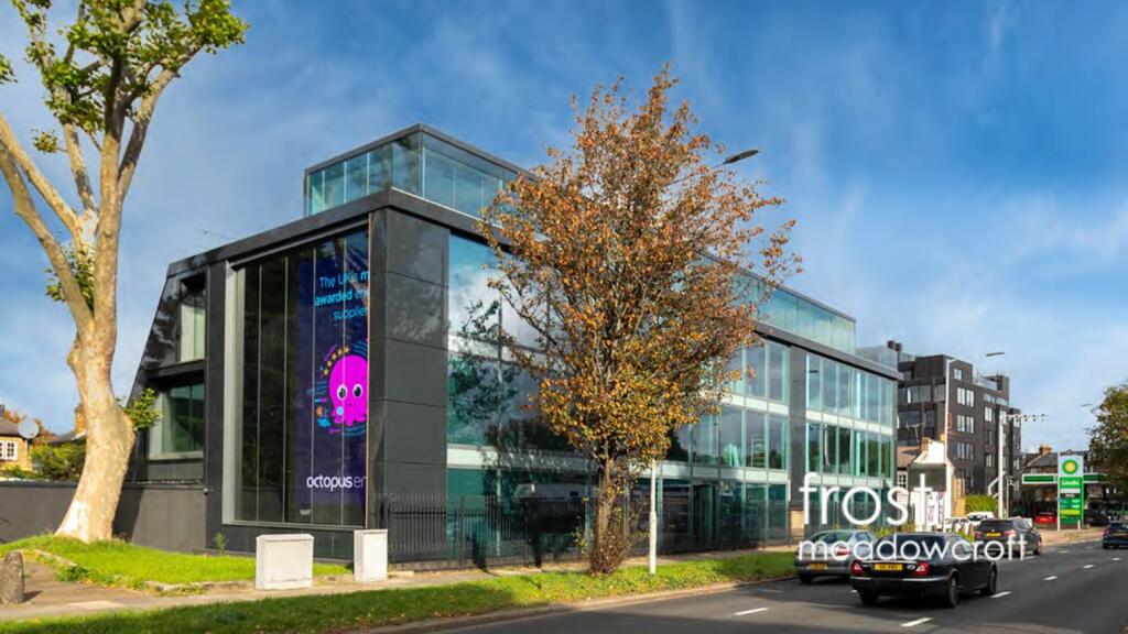Klaudine House Standish Road Hammersmith Offices to let e5.jpg