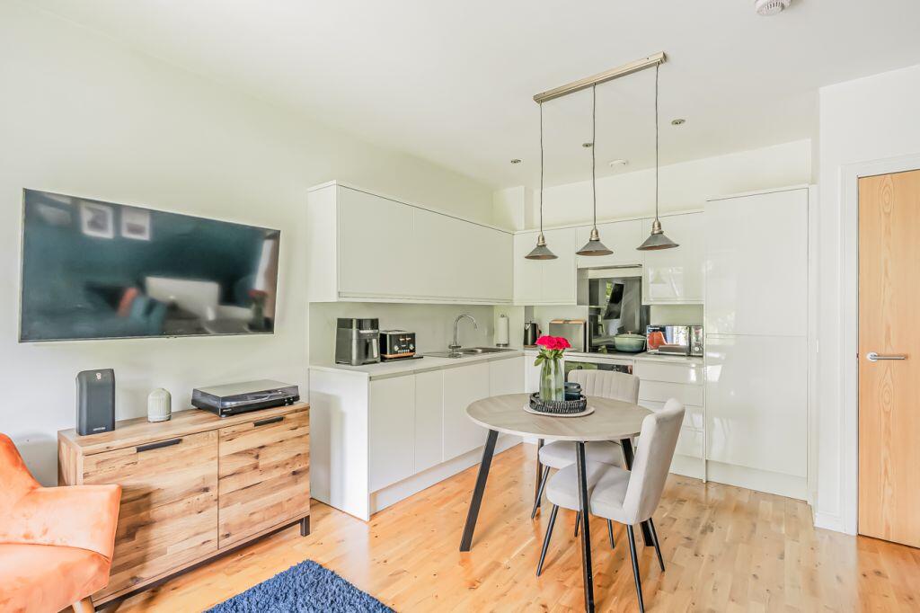 Apartment in Edinburgh, Leith Links, Leith - View 3