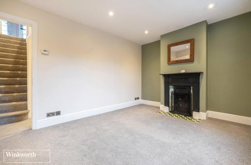 Roman Road, Basingstoke, Hampshire, RG23 photo 3