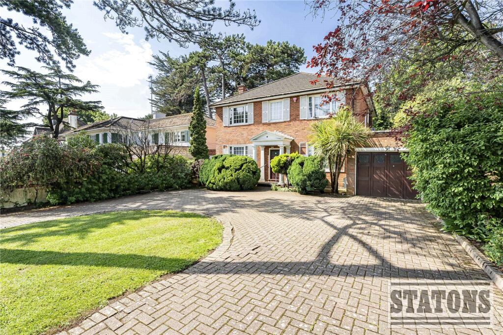 Main image of property: Green Dragon Lane, London, N21