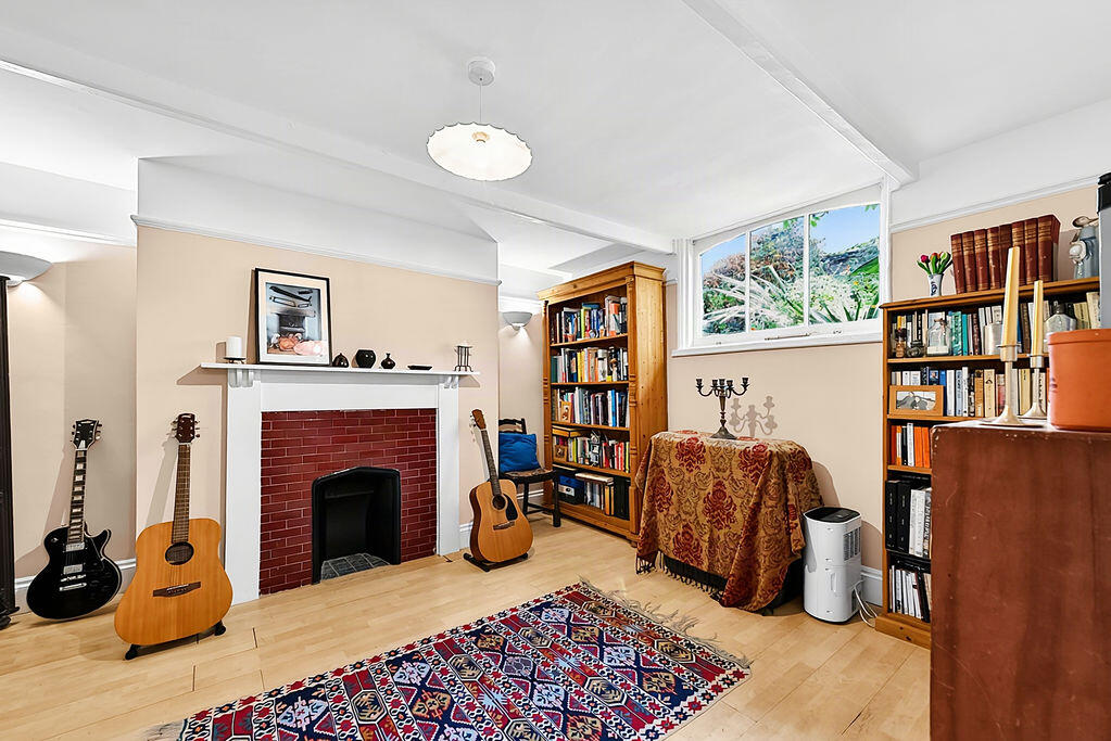 House in Southsea - View 4