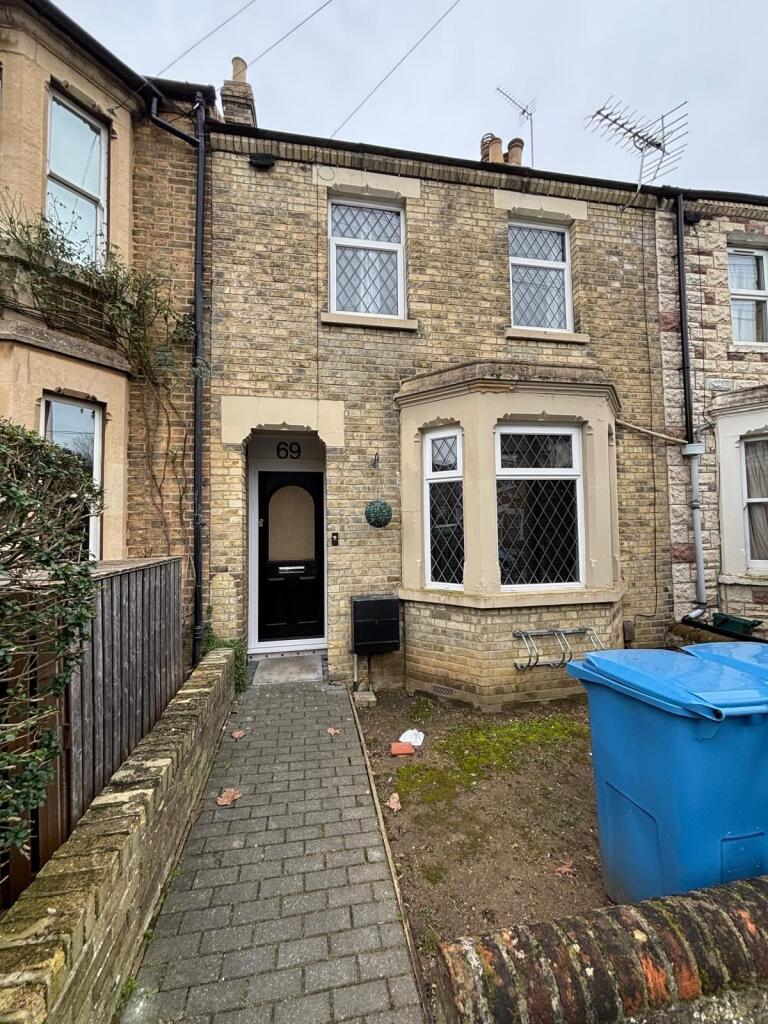 Main image of property: 69 Bullingdon Road, Oxford