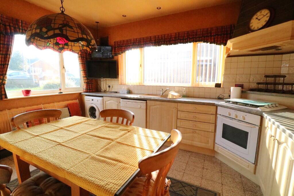 56 Burnham Road, Epworth, DN9 1BY photo 3